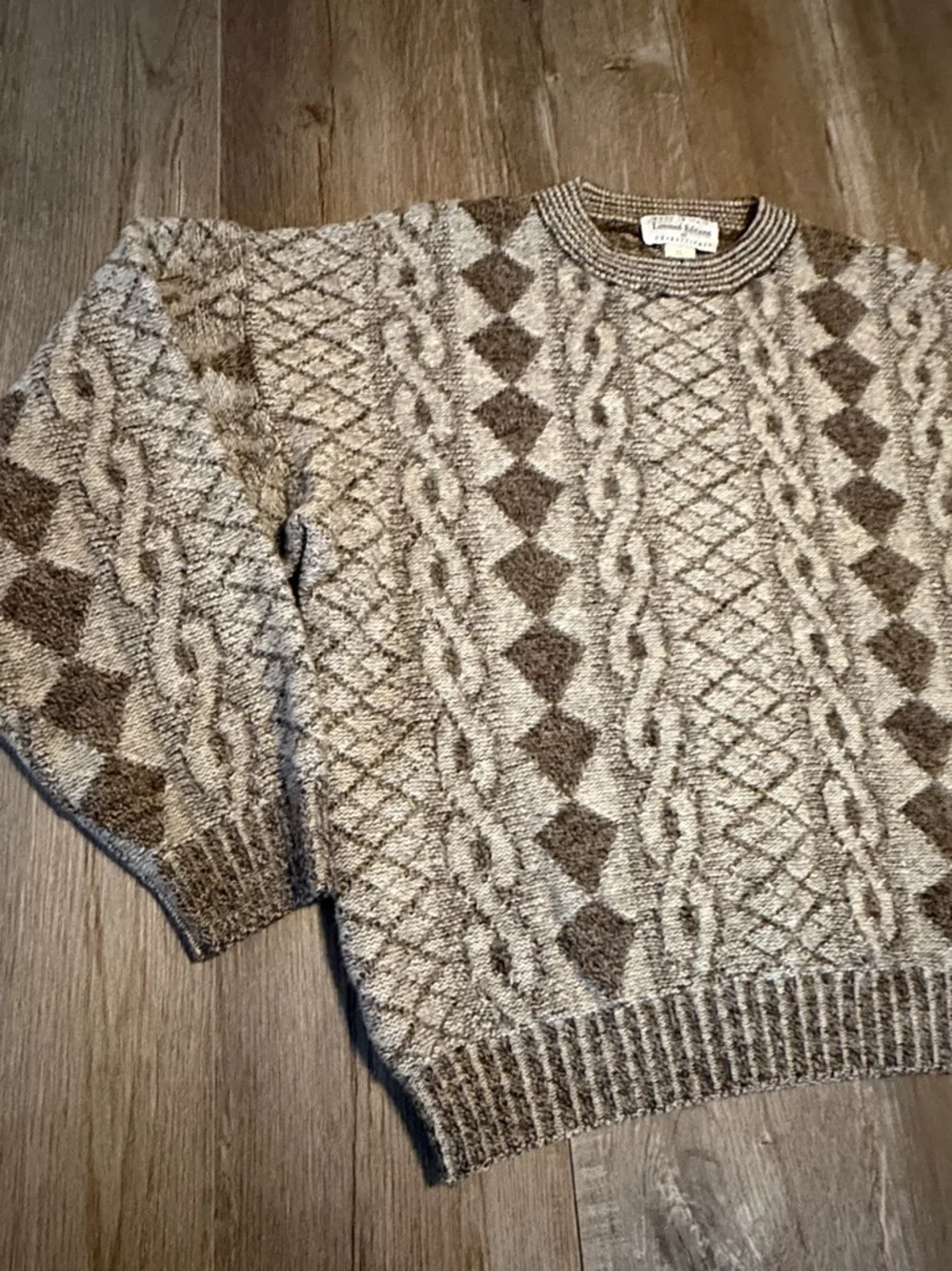 Vintage Limited Editions by Expressions sweater made in Italy
